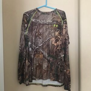 Men’s camo long sleeve